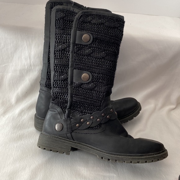 MukLuk sweater / riding boot - Picture 2 of 8